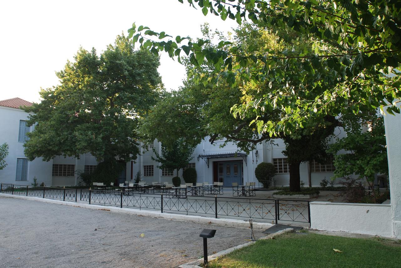 Hotel Oiti Loutra Ipatis Buitenkant foto